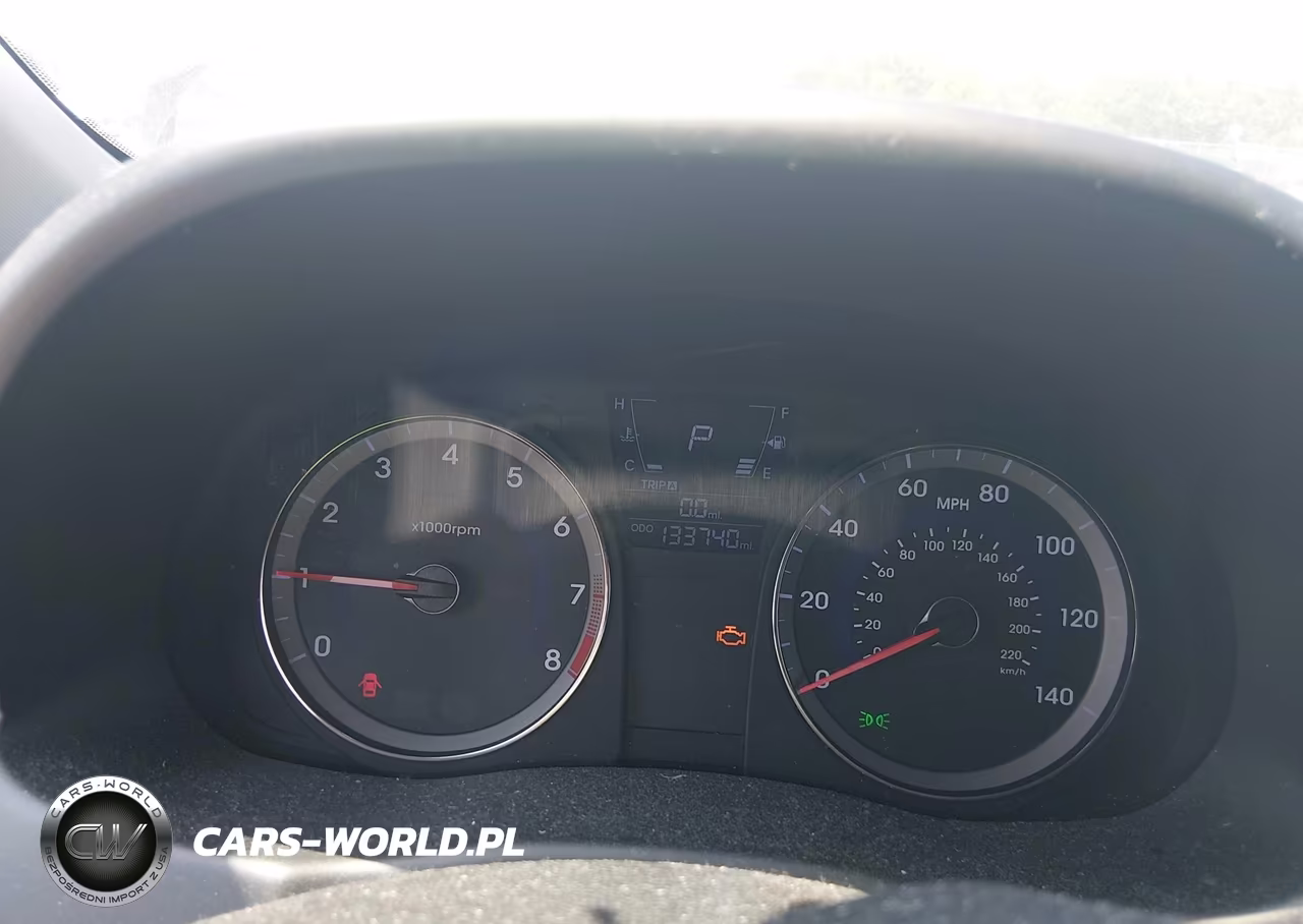 2012 Hyundai Accent Gs VIN:KMHCT5AE1CU044075 - 7