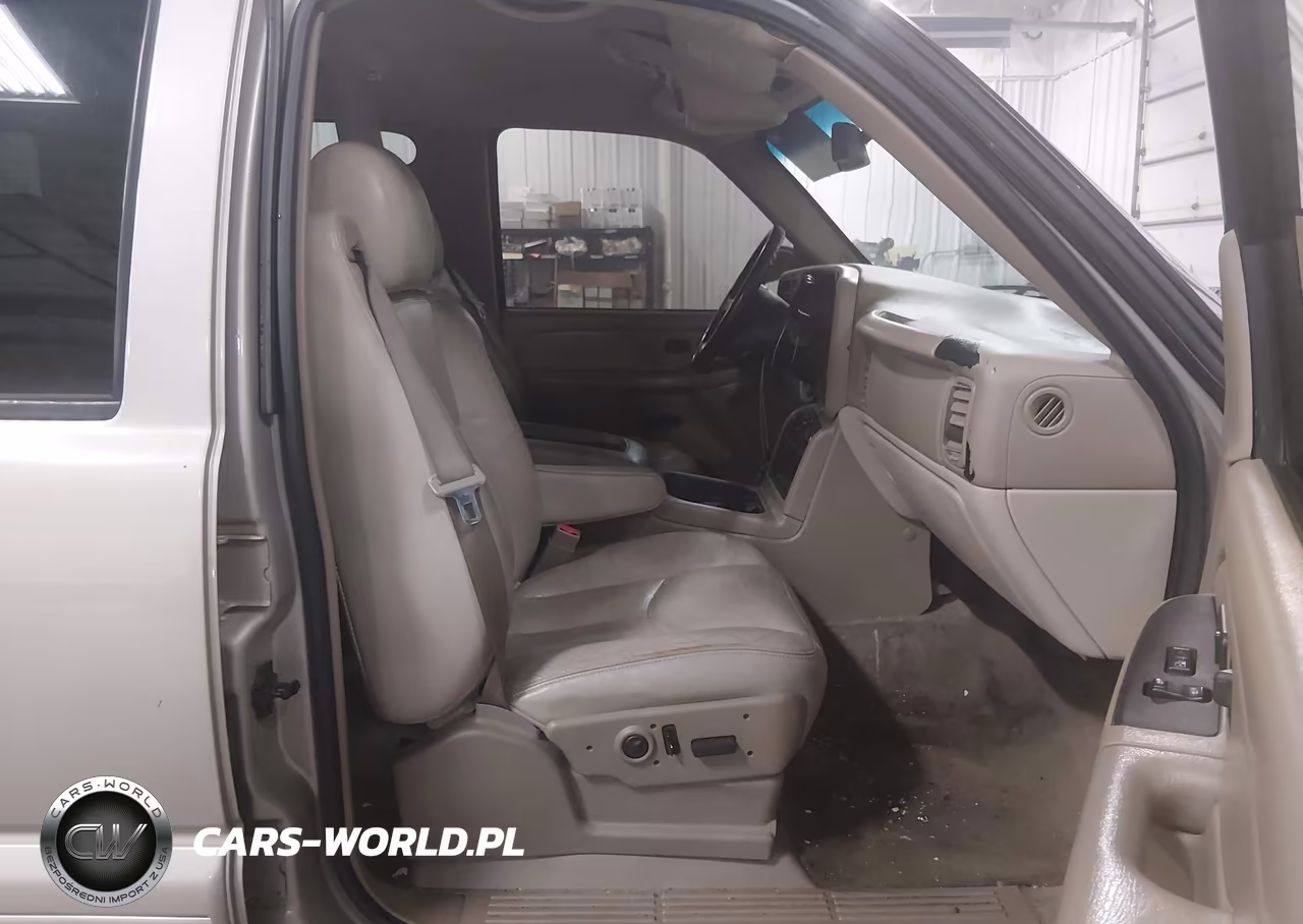 2004 Chevrolet Suburban 1500 Lt VIN:1GNFK16Z84J161459 - 5