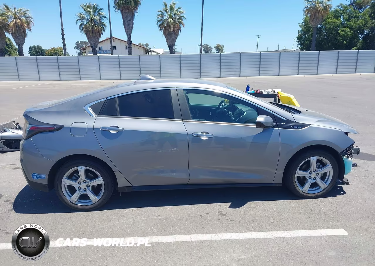 2018 Chevrolet Volt Lt VIN:1G1RC6S58JU106113 - 14