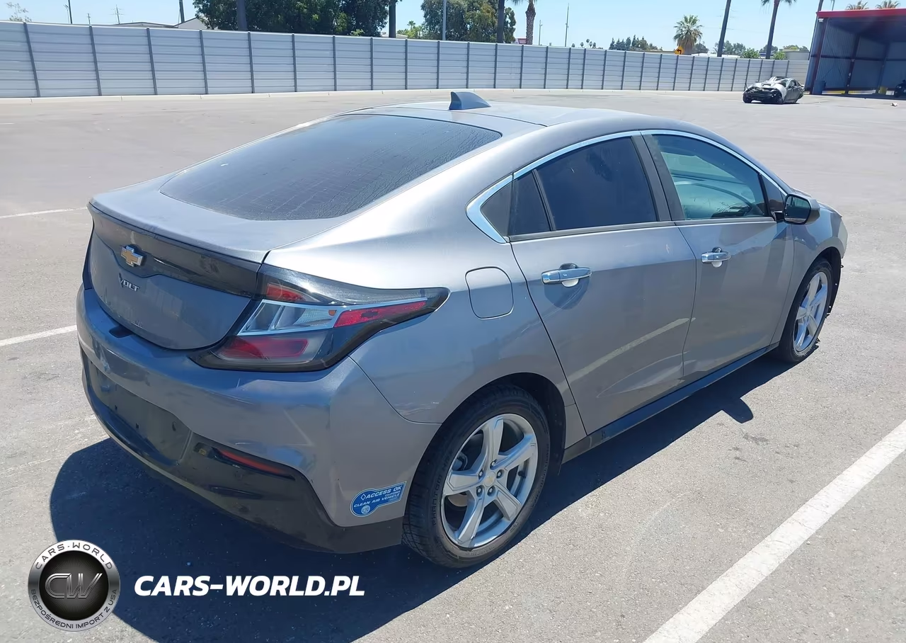 2018 Chevrolet Volt Lt VIN:1G1RC6S58JU106113 - 4