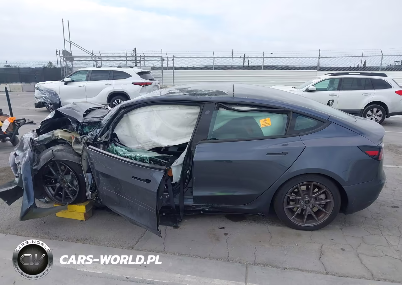 2021 Tesla Model 3 Long Range Dual Motor All-Wheel Drive VIN:5YJ3E1EB9MF051020 - 14