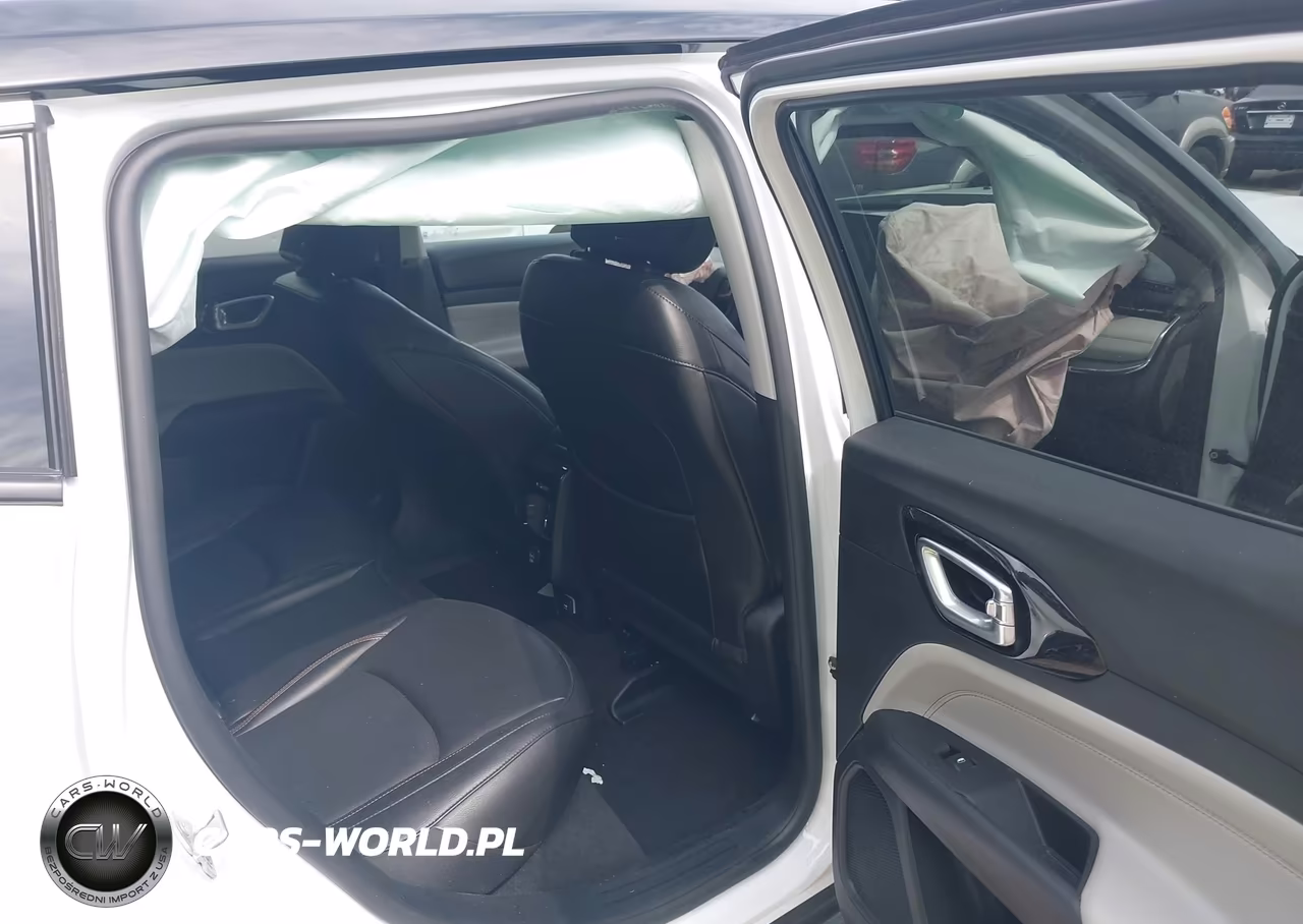 2022 Jeep Compass Limited 4X4 VIN:3C4NJDCB5NT135007 - 8