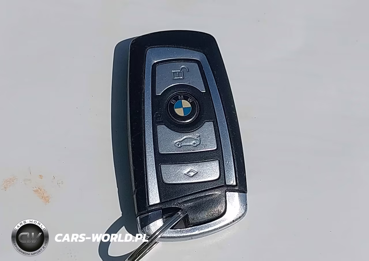 2011 BMW 750Li xDrive VIN:WBAKC8C52BC433307 - 11