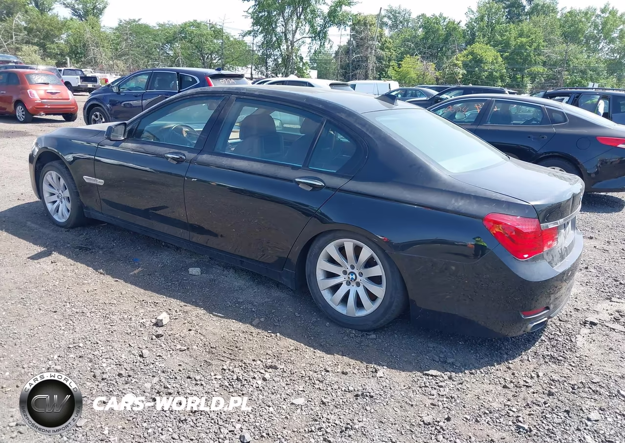 2011 BMW 750Li xDrive VIN:WBAKC8C52BC433307 - 3