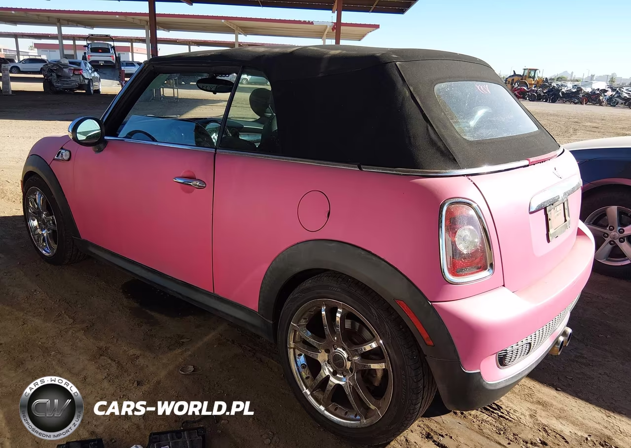 2009 Mini Cooper S VIN:WMWMS33579TG89356 - 3