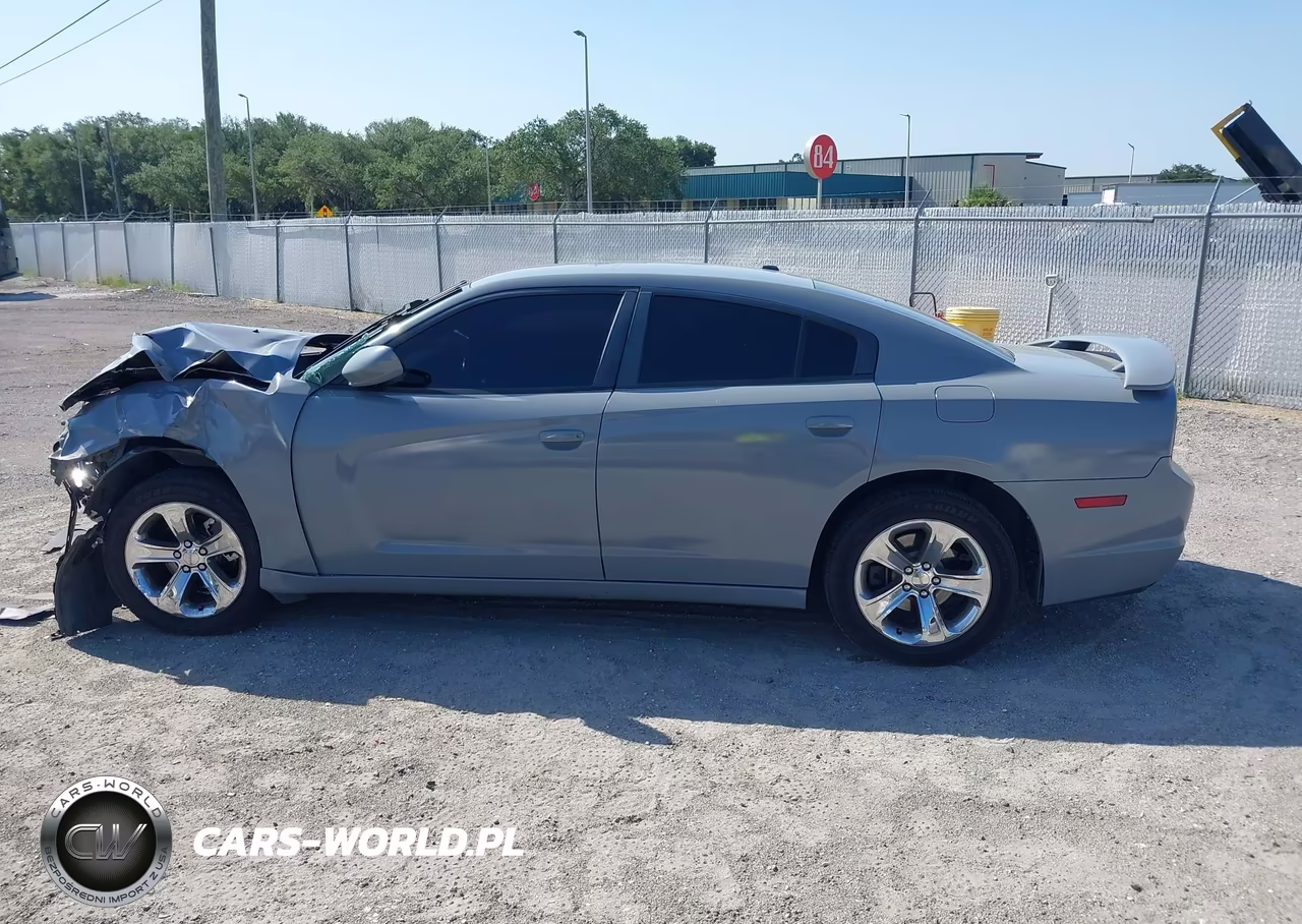 2013 Dodge Charger Sxt Plus VIN:2C3CDXHG0DH558464 - 15