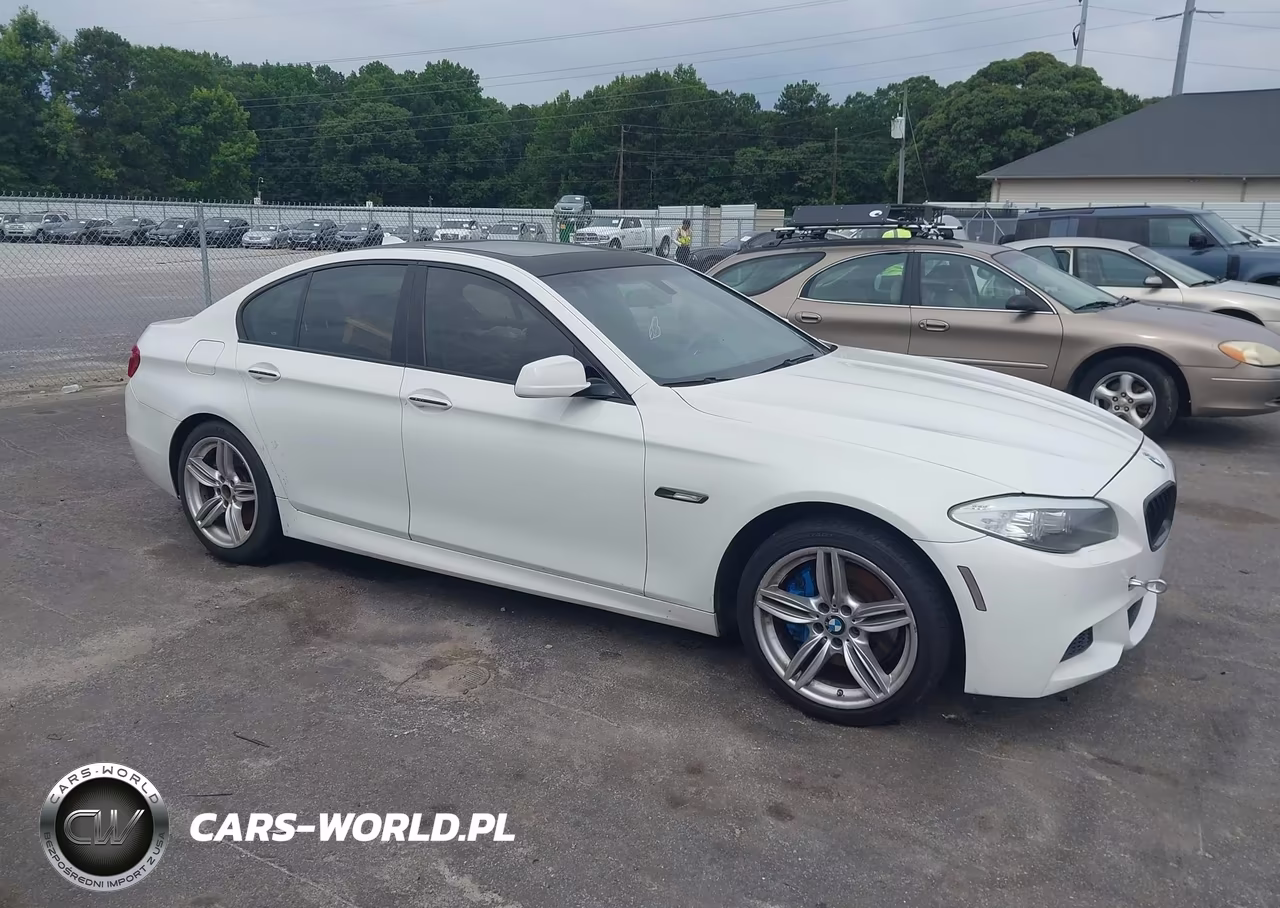 2013 BMW 550I xDrive – zdjęcie 1 z 16