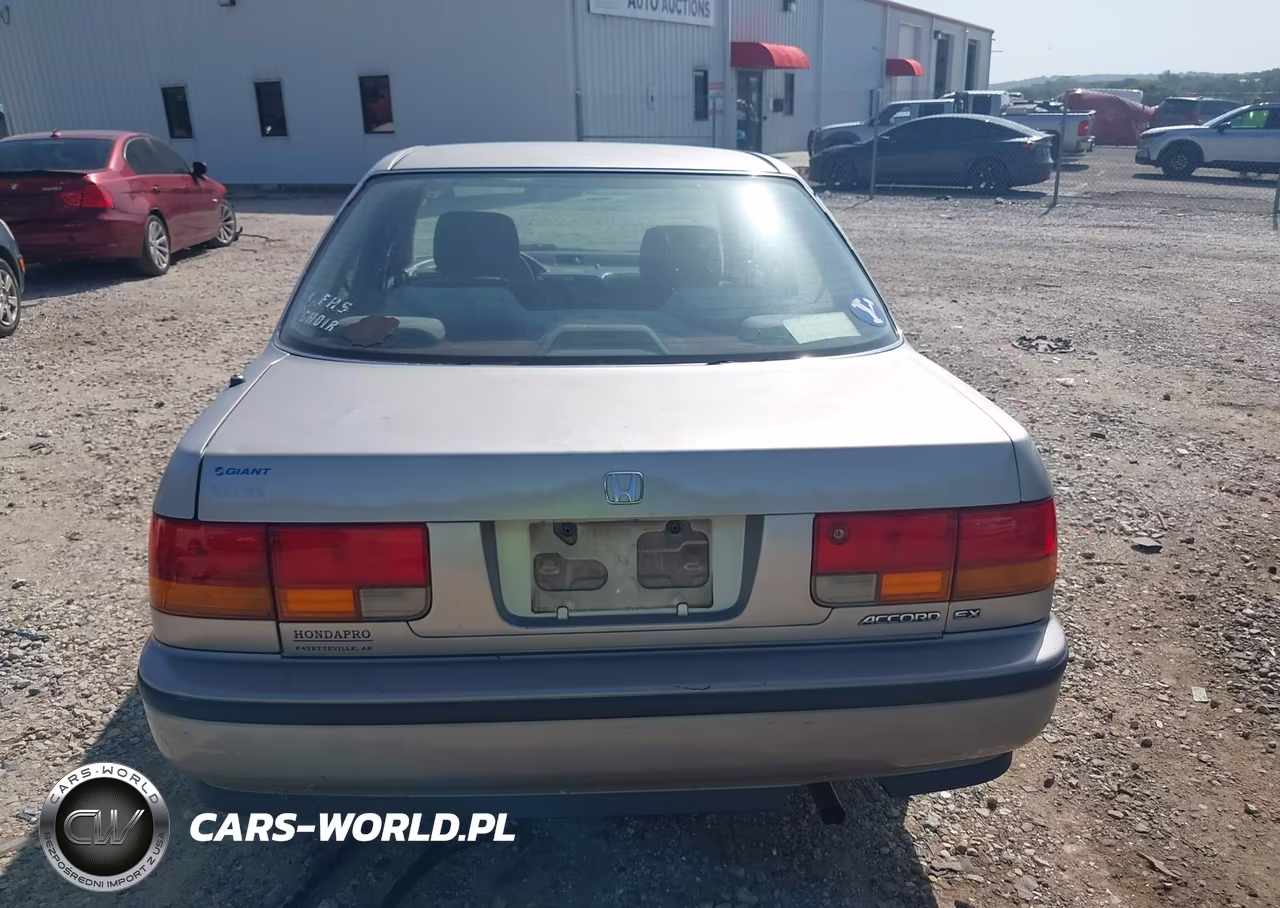 1993 Honda Accord Ex VIN:1HGCB7673PA075818 - 16