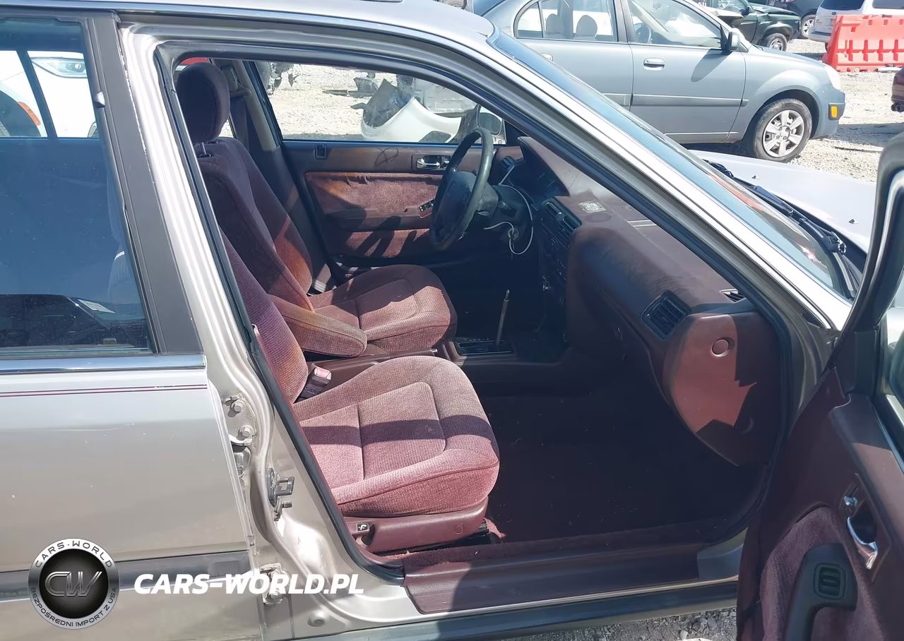 1993 Honda Accord Ex VIN:1HGCB7673PA075818 - 5