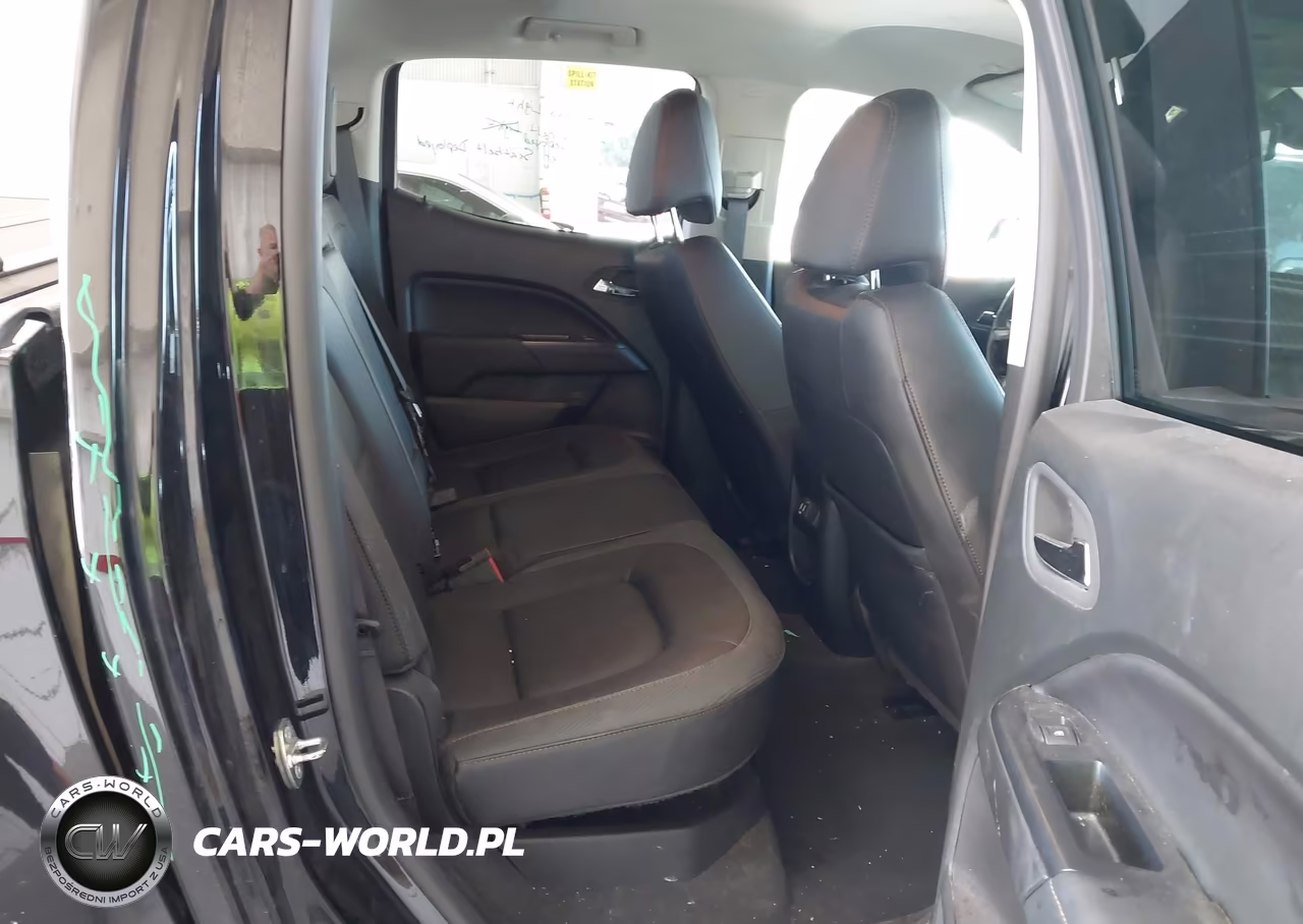 2022 GMC Canyon 4Wd Short Box At4 - Leather VIN:1GTG6FENXN1327074 - 8