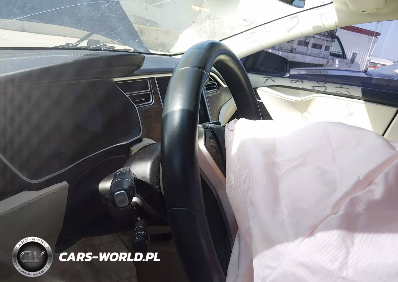 2017 Tesla Model S 60-75 VIN:5YJSA1E18HF228421 - 7