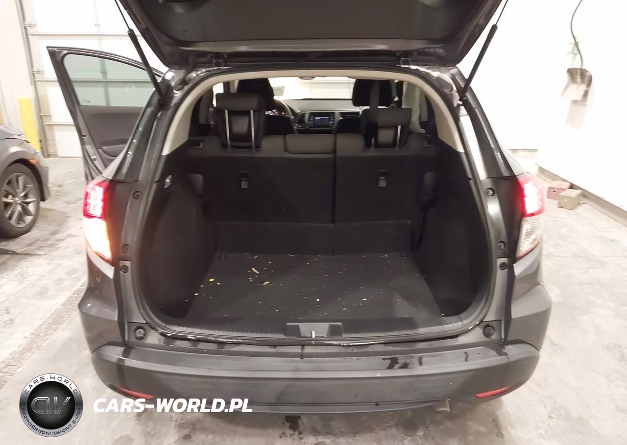 2021 Honda Hr-V 2Wd Lx VIN:3CZRU5H36MM716311 - 18