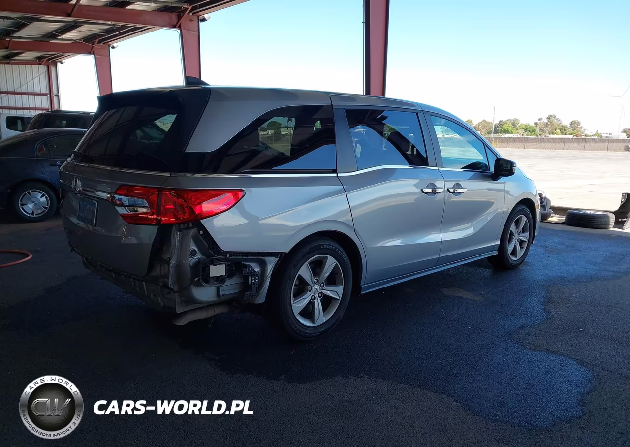 2018 Honda Odyssey Ex-L VIN:5FNRL6H74JB072082 - 4