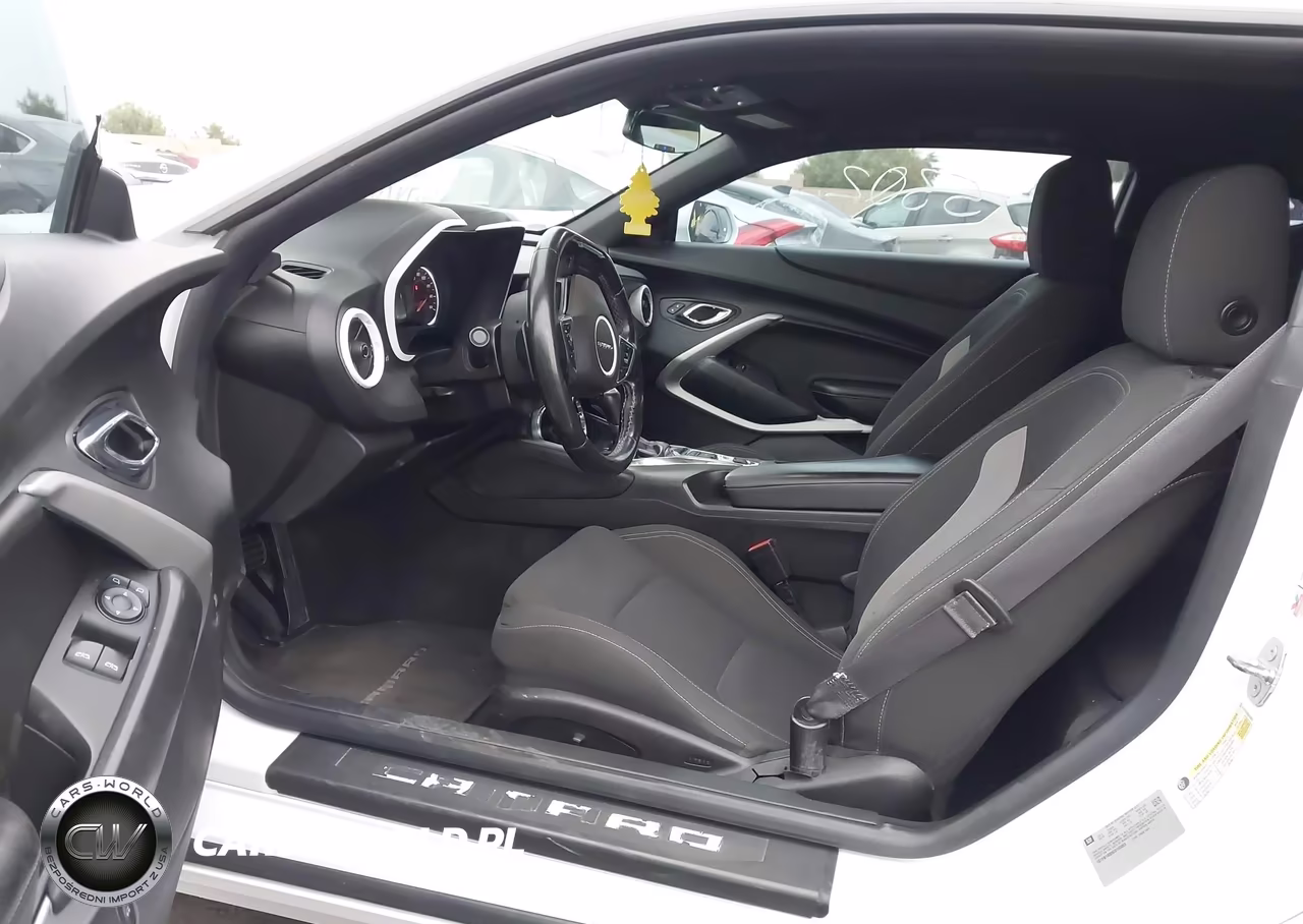 2016 Chevrolet Camaro 1Lt VIN:1G1FB1RS8G0193063 - 5
