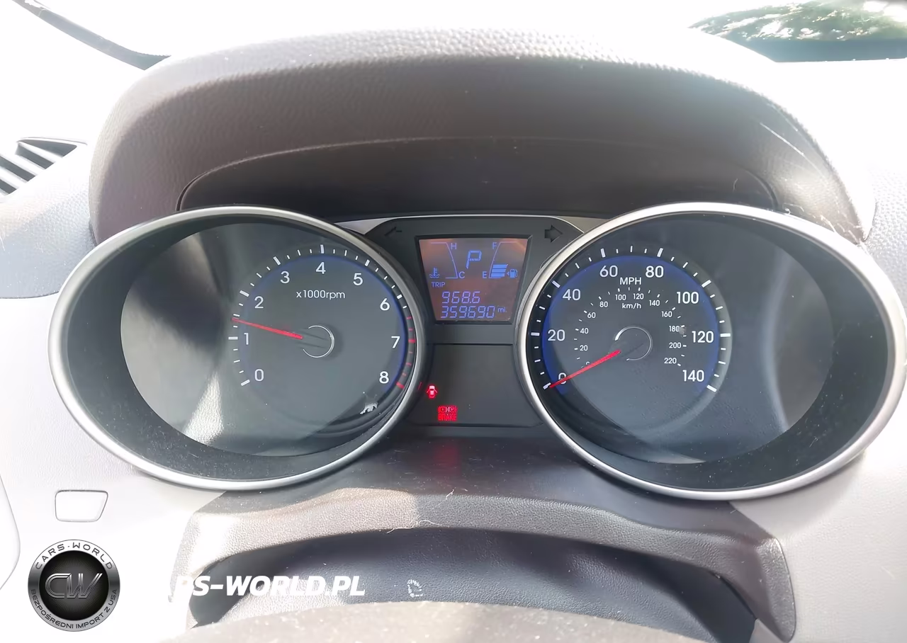 2011 Hyundai Tucson Limited VIN:KM8JU3AC9BU142518 - 6