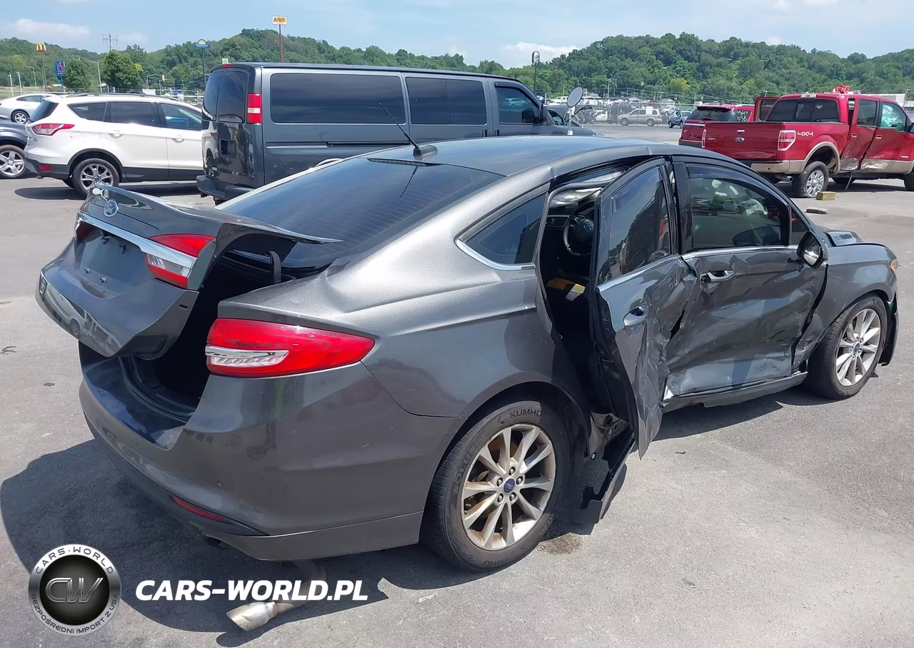 2017 Ford Fusion Se VIN:3FA6P0HD0HR122887 - 4