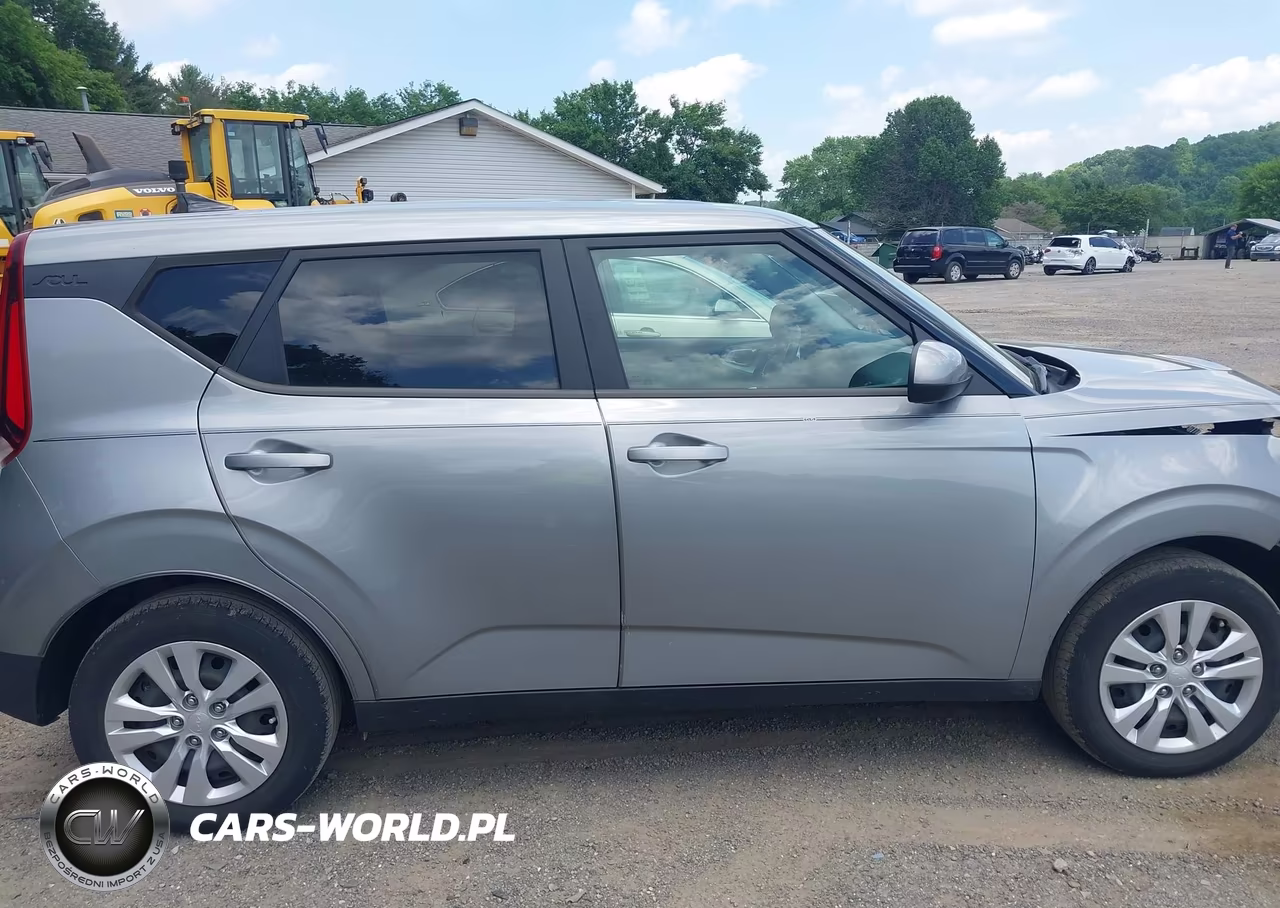2022 Kia Soul Lx VIN:KNDJ23AU2N7822010 - 14