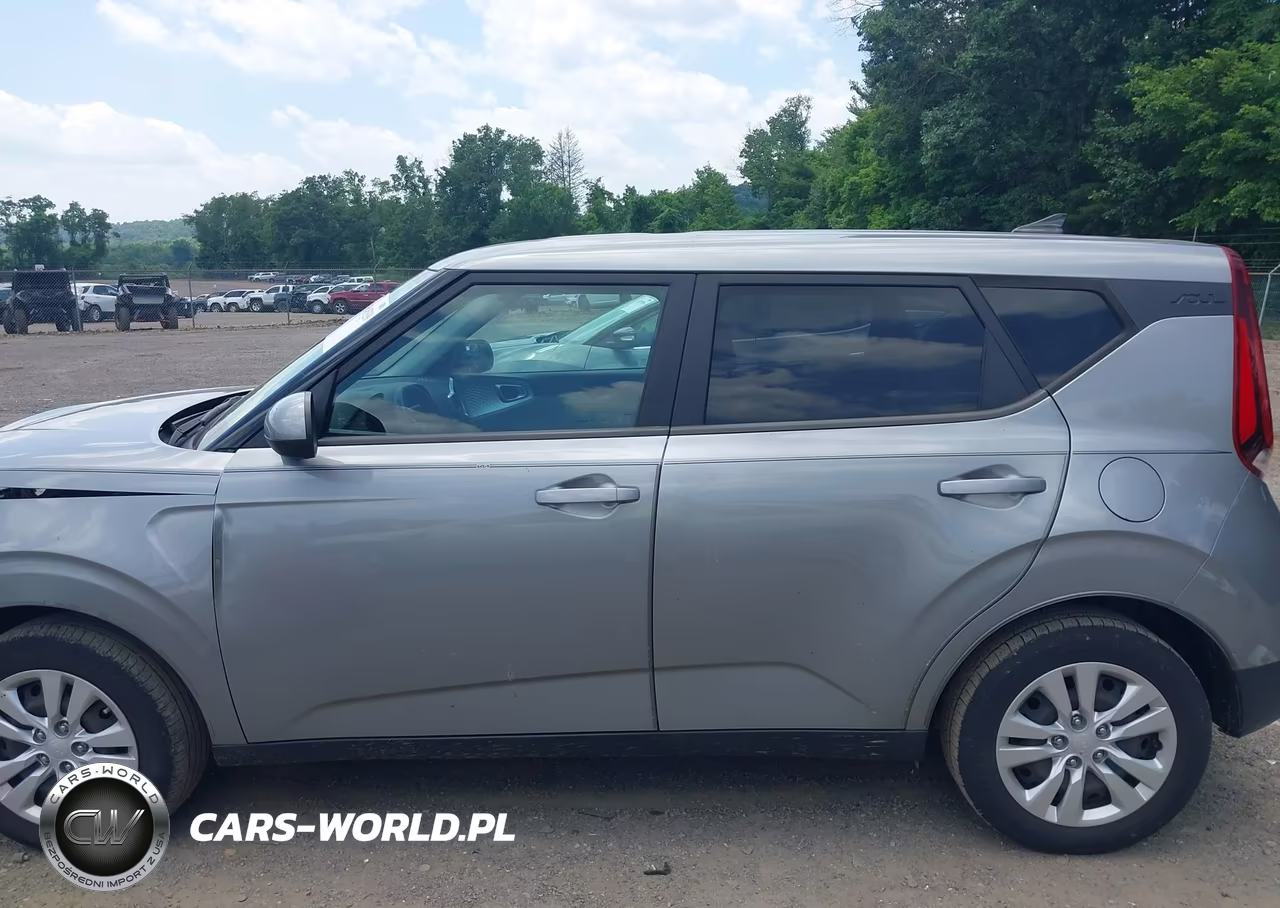 2022 Kia Soul Lx VIN:KNDJ23AU2N7822010 - 15