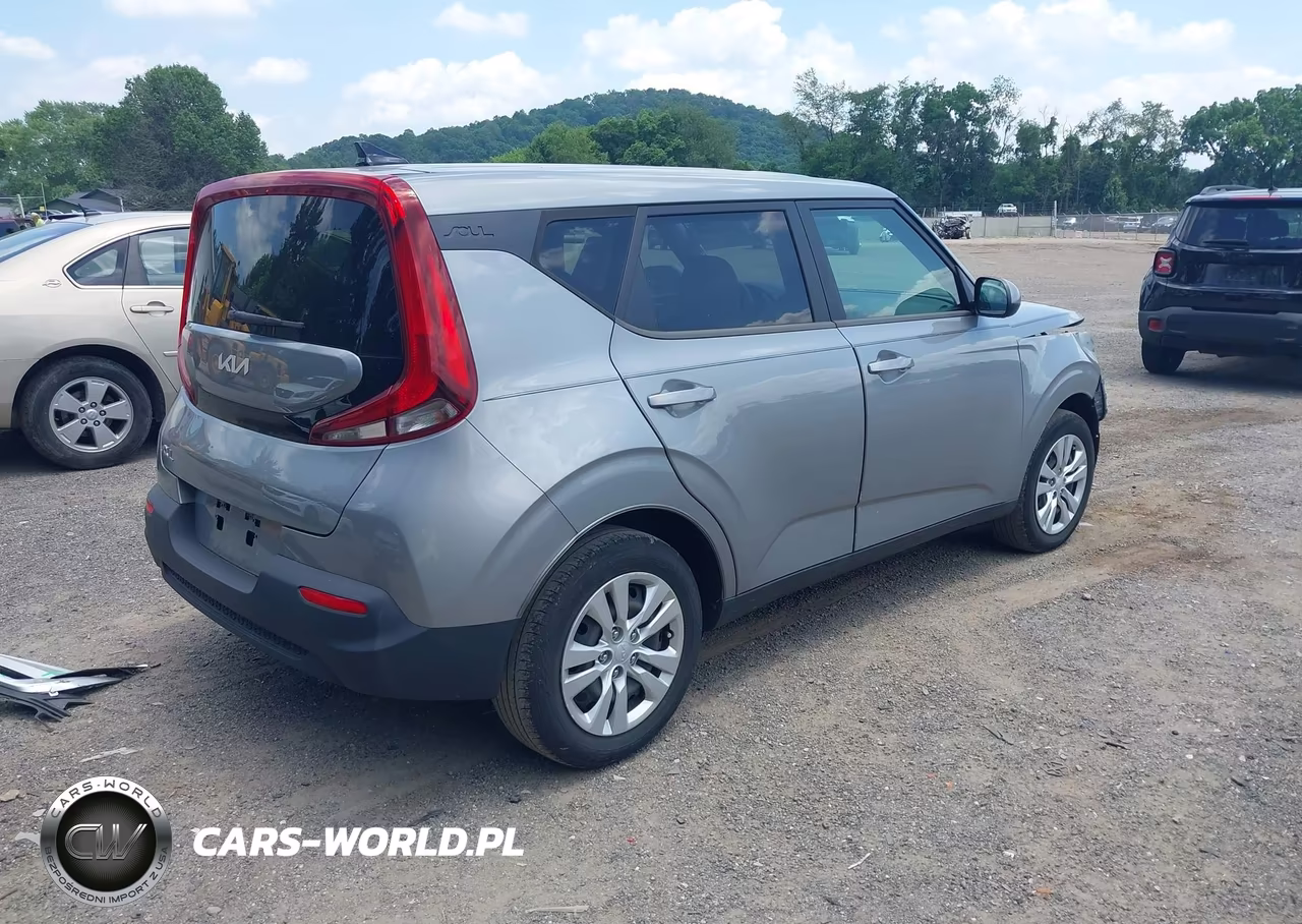 2022 Kia Soul Lx VIN:KNDJ23AU2N7822010 - 4