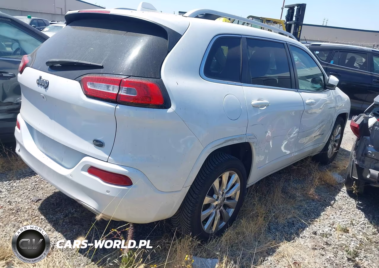 2017 Jeep Cherokee Overland VIN:1C4PJLJS5HW510432 - 4