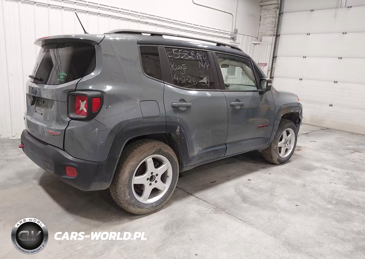 2015 Jeep Renegade Trailhawk VIN:ZACCJBCT6FPC20953 - 4
