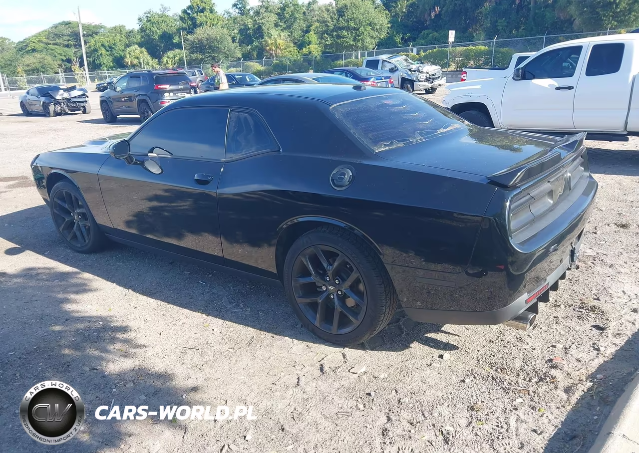 2022 Dodge Challenger Sxt VIN:2C3CDZAG0NH128232 - 3