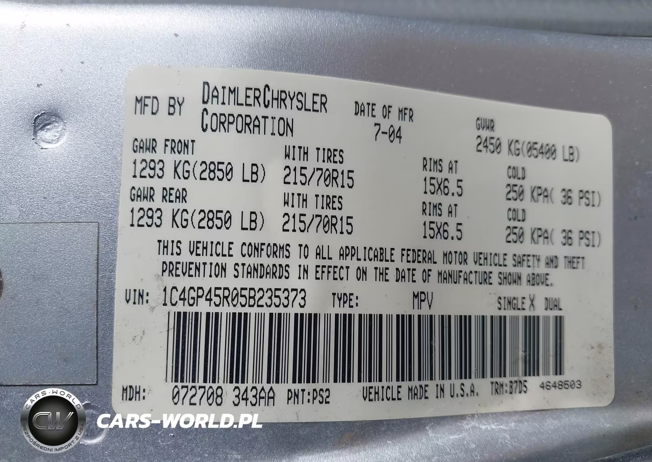 2005 Chrysler Town & Country VIN:1C4GP45R05B235373 - 9