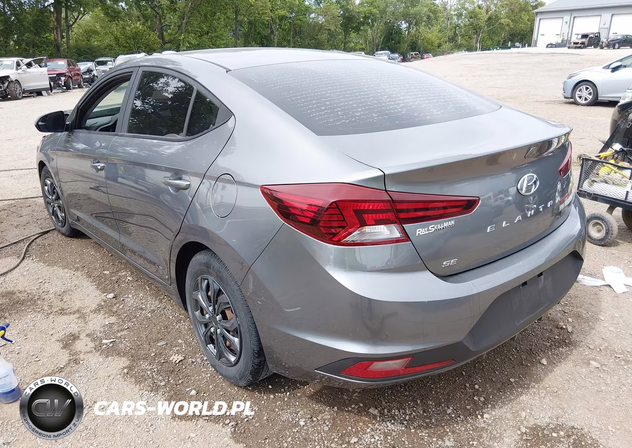 2019 Hyundai Elantra Se VIN:5NPD74LF7KH405122 - 3