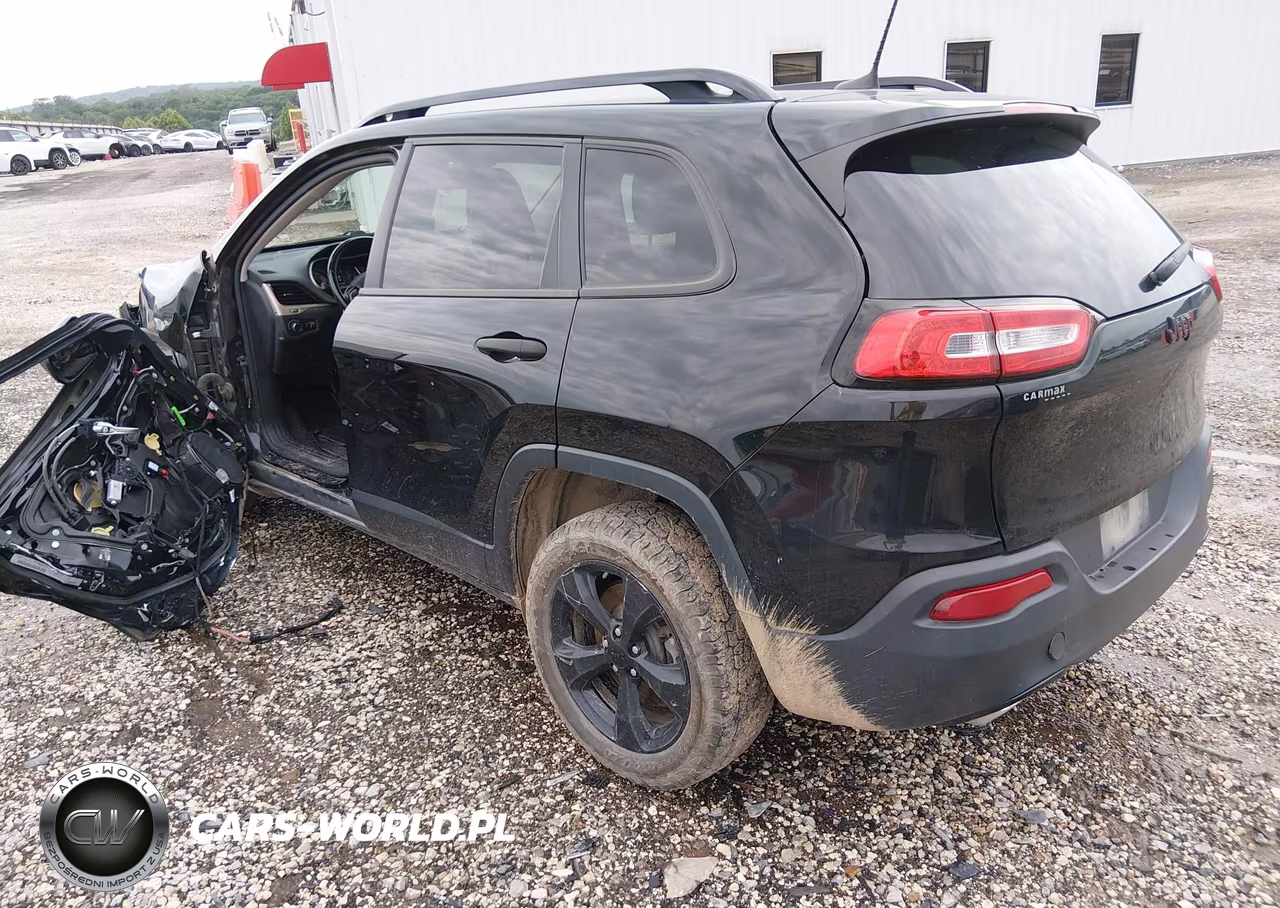 2017 Jeep Cherokee Altitude VIN:1C4PJLAS0HW654728 - 3