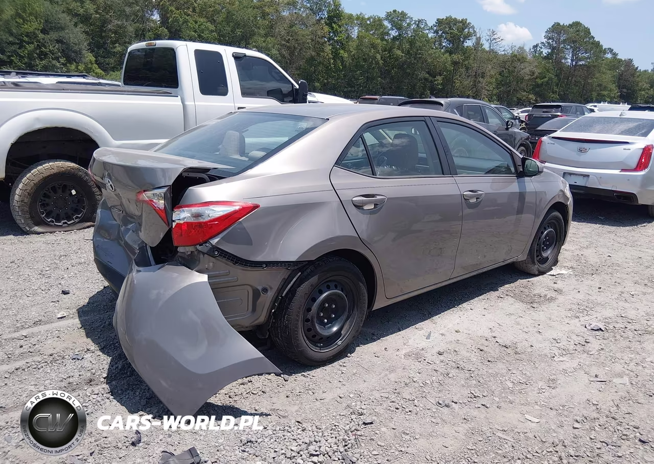 2014 Toyota Corolla Le VIN:5YFBURHE3EP100530 - 4