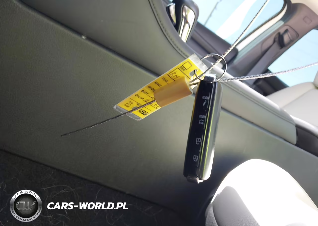2019 Mazda Mazda3 Preferred Package VIN:3MZBPADL1KM105786 - 11