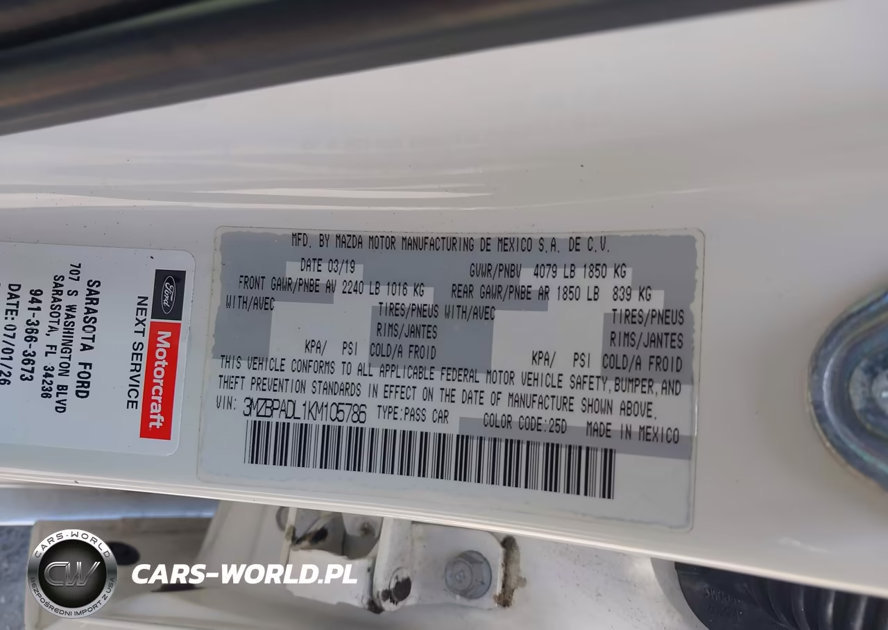 2019 Mazda Mazda3 Preferred Package VIN:3MZBPADL1KM105786 - 9