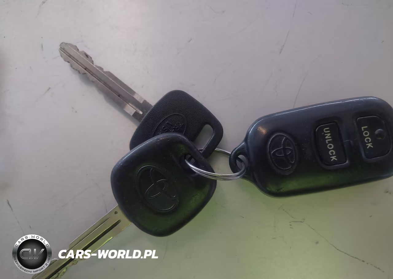 2007 Toyota Corolla Le VIN:1NXBR32E57Z925736 - 11