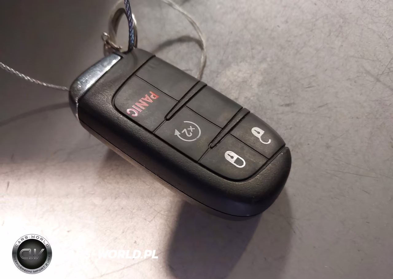 2018 Jeep Renegade Altitude 4X4 VIN:ZACCJBBB6JPG93642 - 11
