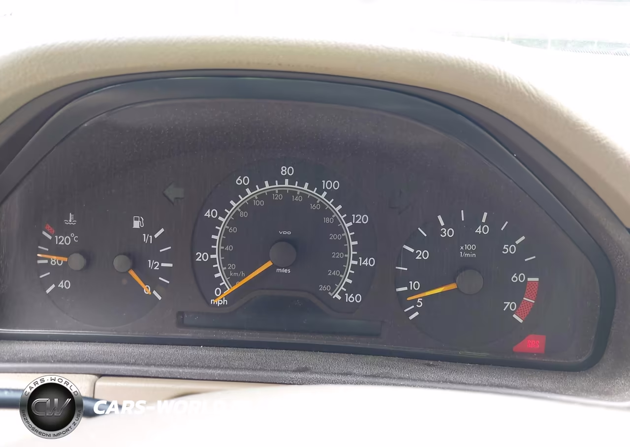 1999 Mercedes-Benz E 320 VIN:WDBJF65H4XA929325 - 7