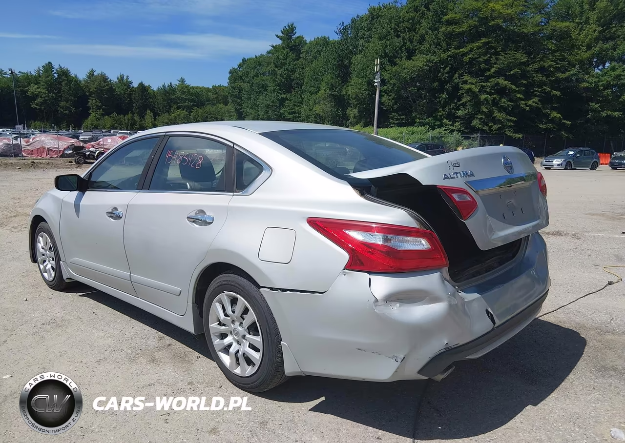 2016 Nissan Altima 2.5 S VIN:1N4AL3AP9GN375316 - 13