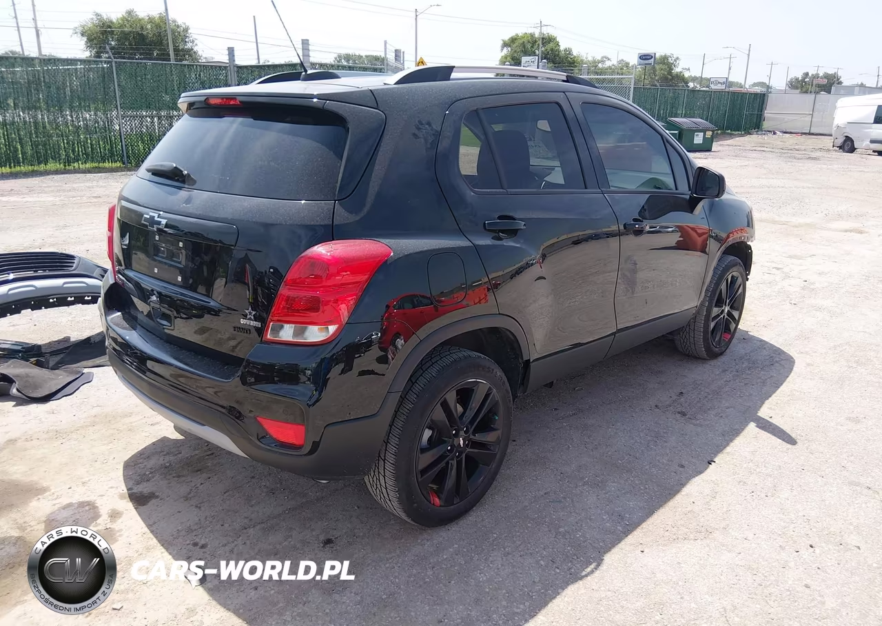 2021 Chevrolet Trax Awd Lt VIN:KL7CJPSB1MB337320 - 4