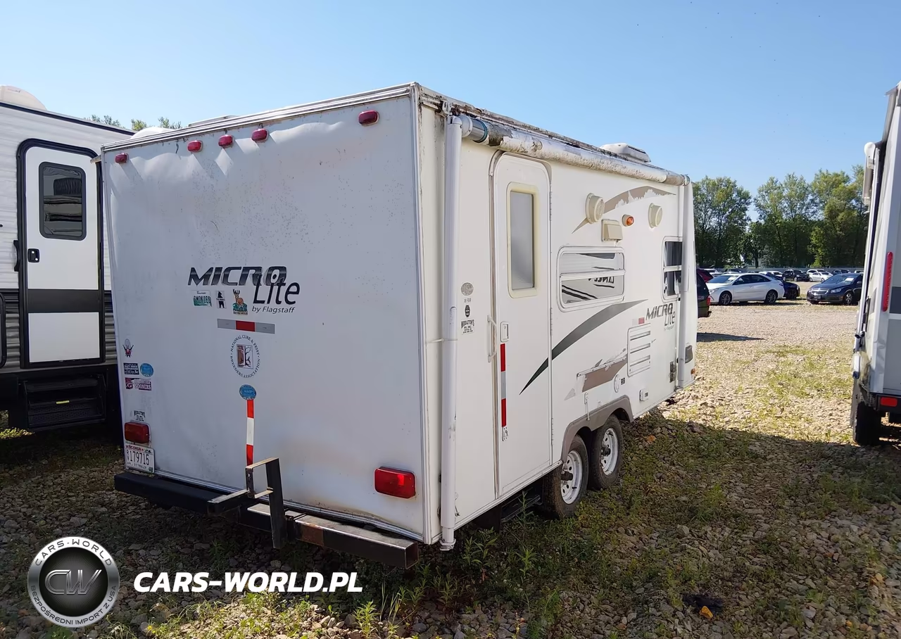 2009 Forest River Flagstaff Lite VIN:4X4TFLT289D102771 - 4