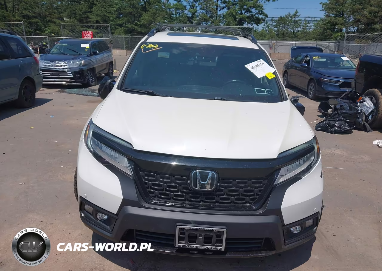 2019 Honda Passport Elite VIN:5FNYF8H04KB003511 - 12