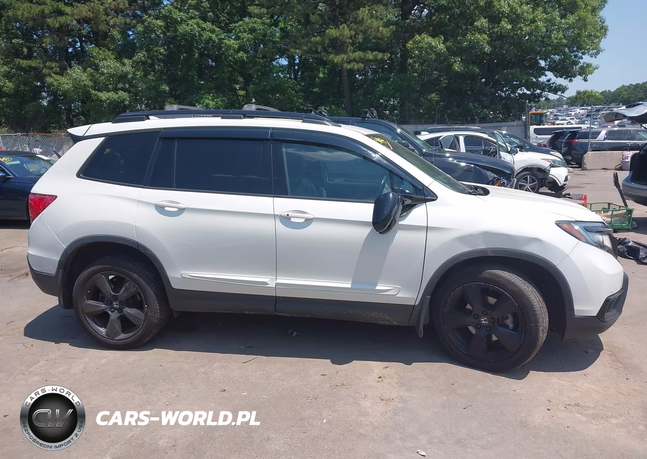 2019 Honda Passport Elite VIN:5FNYF8H04KB003511 - 13