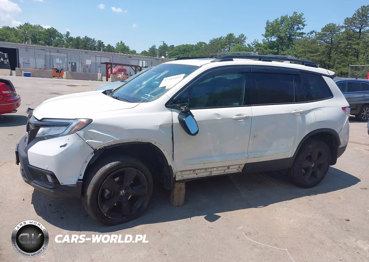 2019 Honda Passport Elite VIN:5FNYF8H04KB003511 - 14