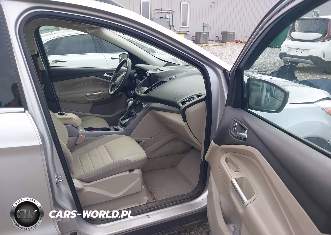 2015 Ford Escape Se VIN:1FMCU0GX5FUA38776 - 5