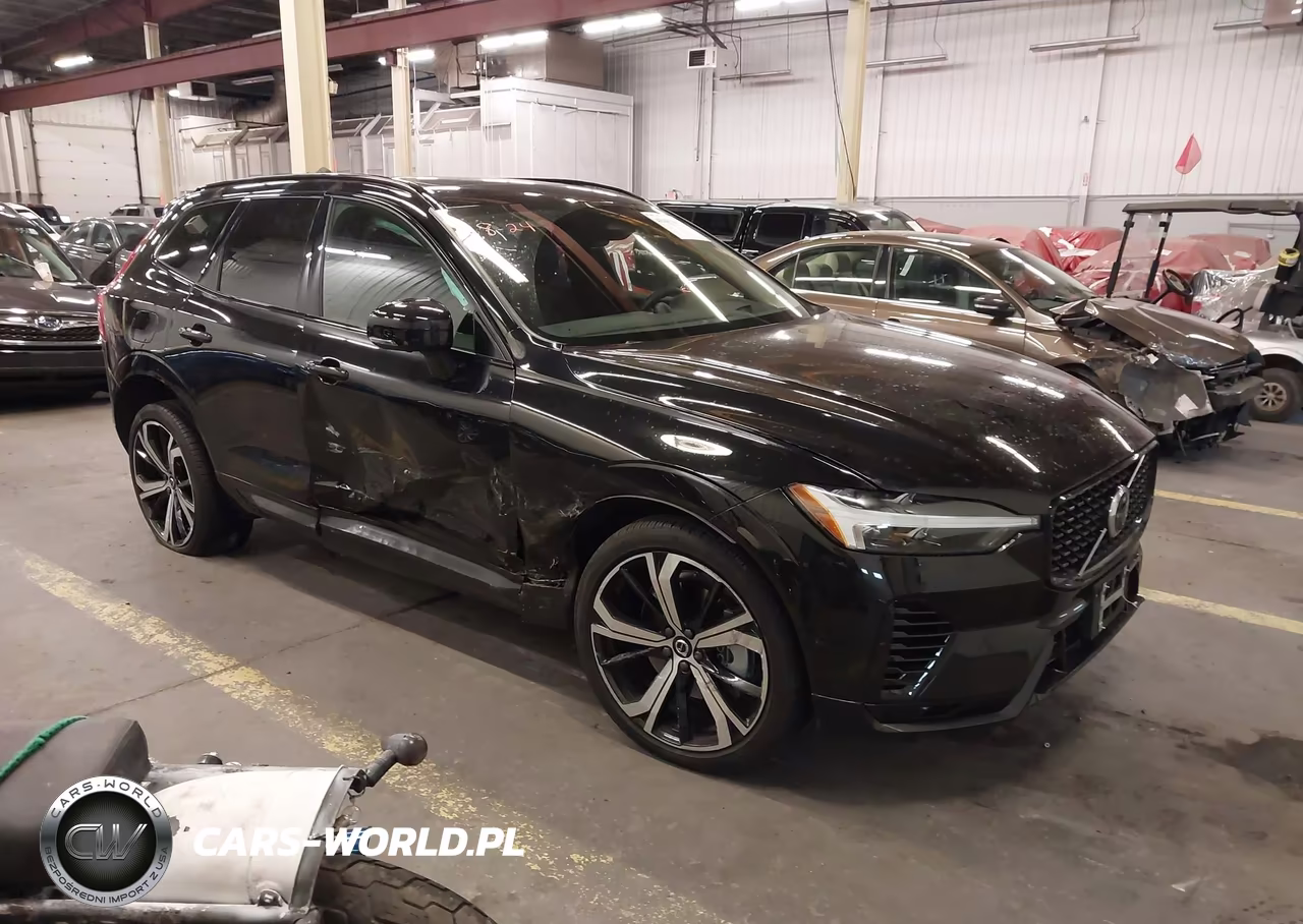 2024 Volvo Xc60 Recharge Plug-In Hybrid T8 Ultimate Dark Theme – zdjęcie 1 z 16