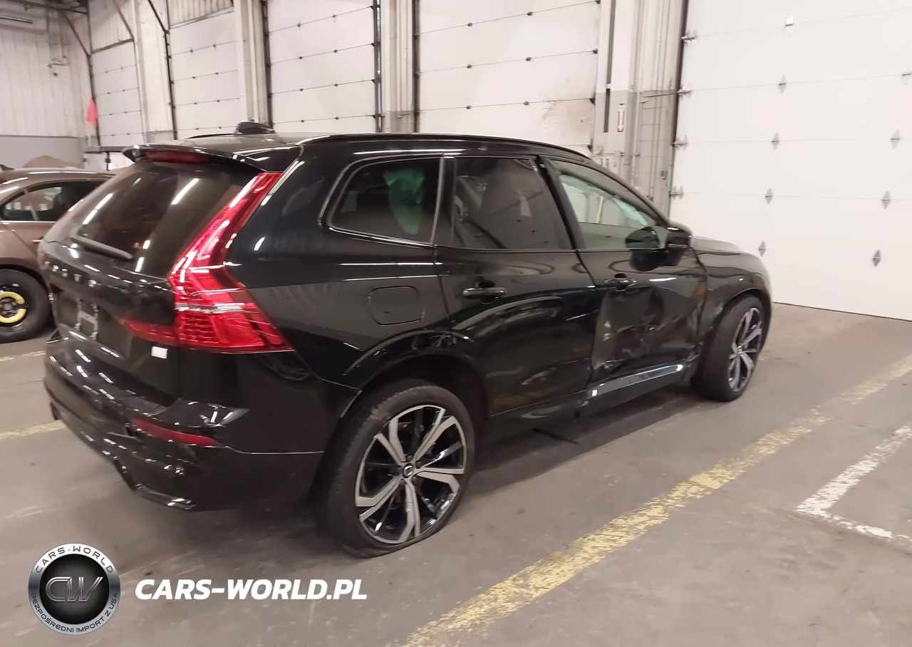 2024 Volvo Xc60 Recharge Plug-In Hybrid T8 Ultimate Dark Theme VIN:YV4H60DM7R1842045 - 4
