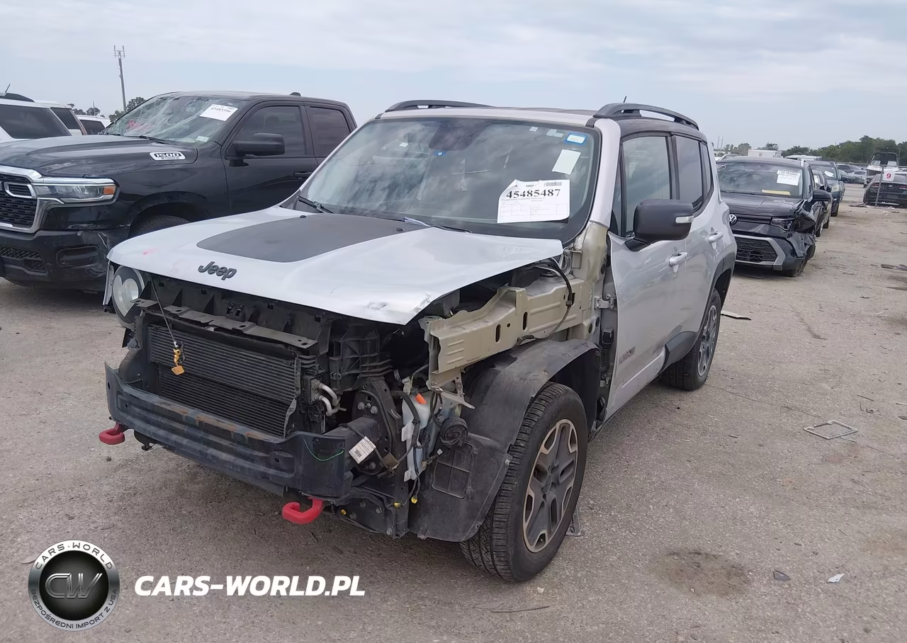 2015 Jeep Renegade Trailhawk VIN:ZACCJBCT9FPC33812 - 2