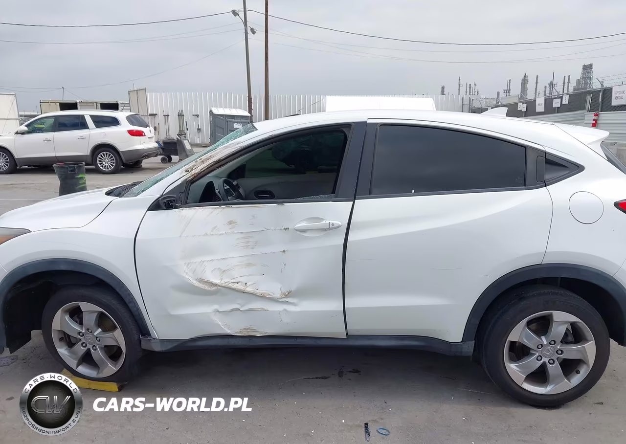 2018 Honda Hr-V Lx VIN:3CZRU5H33JM720585 - 14