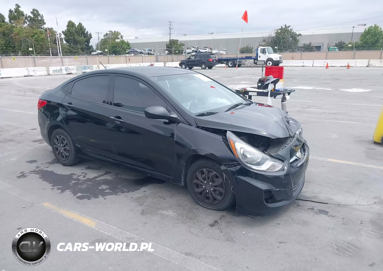 2012 Hyundai Accent Gls – zdjęcie 1 z 11