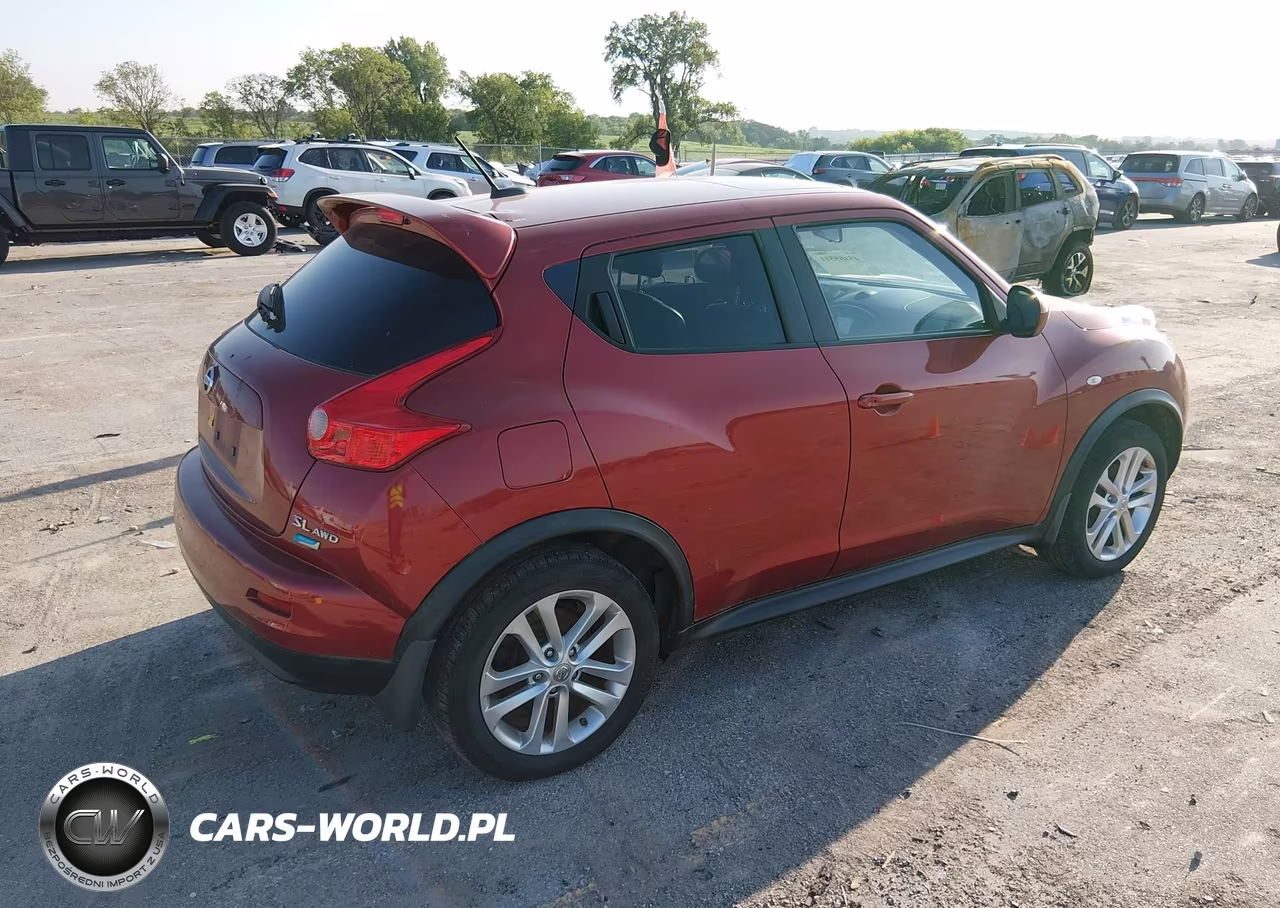 2013 Nissan Juke Sl VIN:JN8AF5MV7DT221478 - 4