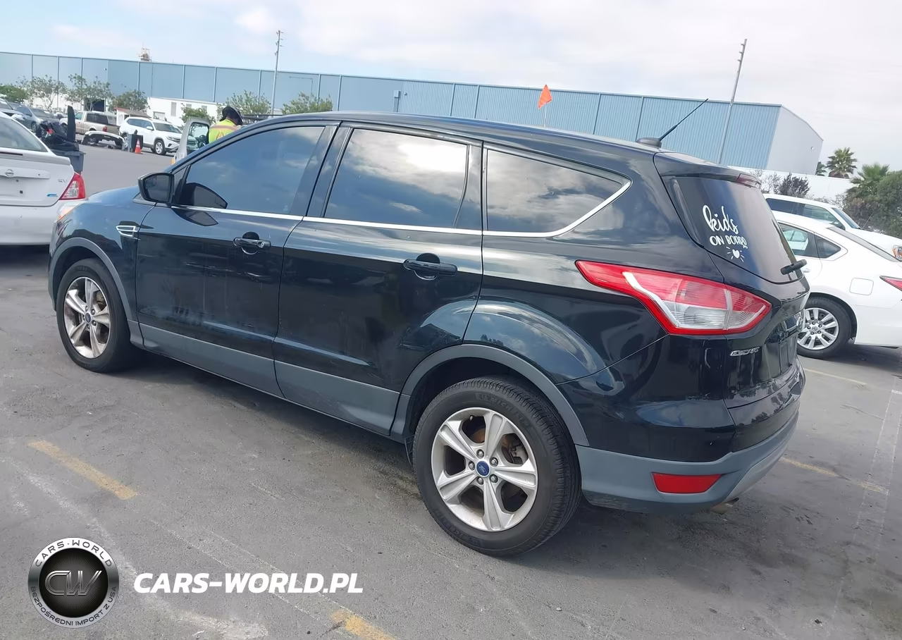 2015 Ford Escape Se VIN:1FMCU9G97FUA31723 - 3