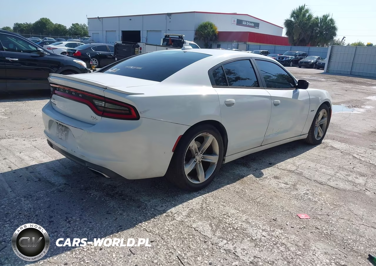 2016 Dodge Charger R-T VIN:2C3CDXCT2GH227362 - 4